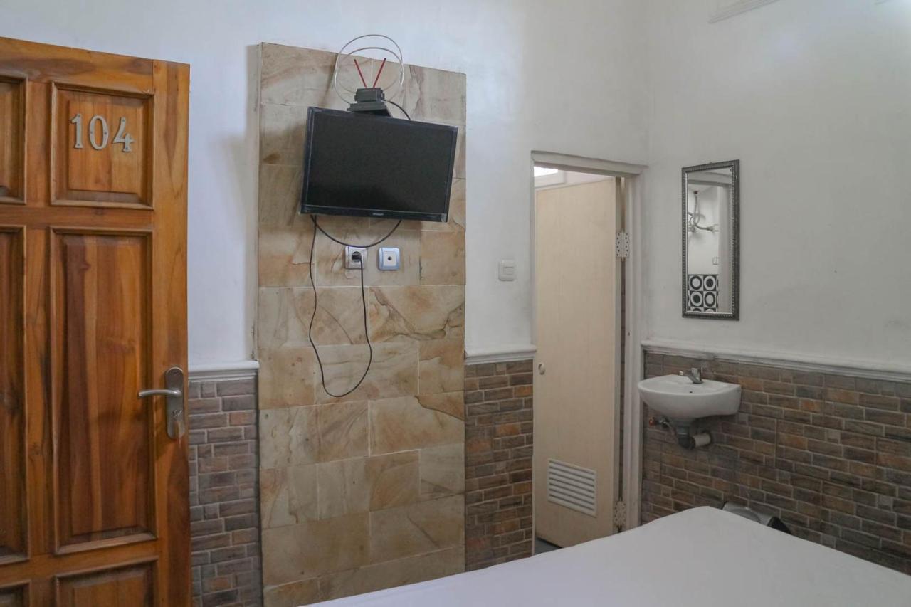 Wisma Vandera Syariah Garut Mitra Reddoorz Exterior foto